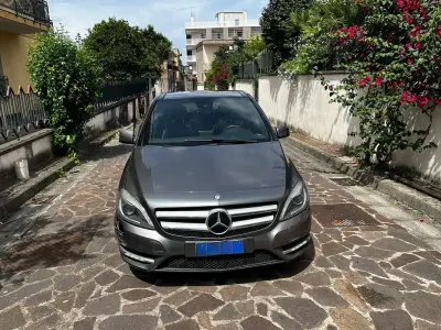 Usata Mercedes B200