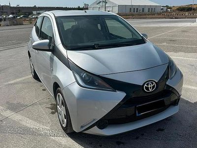 Usata Toyota Aygo 69 CV (50 kW) 2017 Grigio Utilitaria