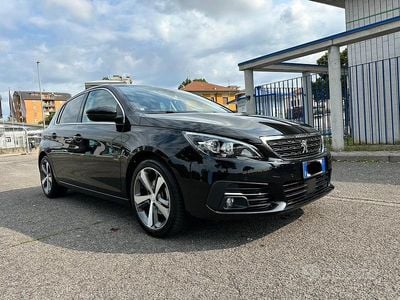 Usata Peugeot 308 130 CV (95 kW) 2019