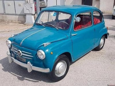 Usata Fiat 600 1950 Blu Utilitaria