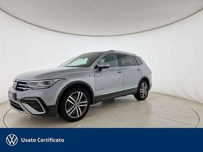 Usata VW Tiguan Allspace Elegance 150 CV (110 kW) 2022 Pyrit silver metallizzato SUV