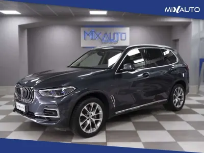 Usata BMW X5 xLine 286 CV (210 kW) 2022 Grigio SUV