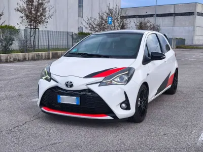 Usata Toyota Yaris Edition 212 CV (155 kW) 2018 Bianco Berlina