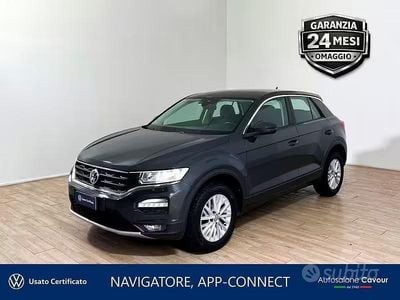 Usata VW T-Roc Business 116 CV (85 kW) 2019 Grigio urano SUV