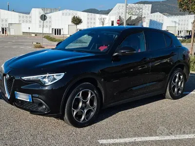 Usata Alfa Romeo Stelvio Business 210 CV (154 kW) 2018 Nero SUV