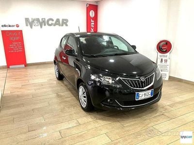 Usata Lancia Ypsilon S 69 CV (50 kW) 2022 Nero Utilitaria