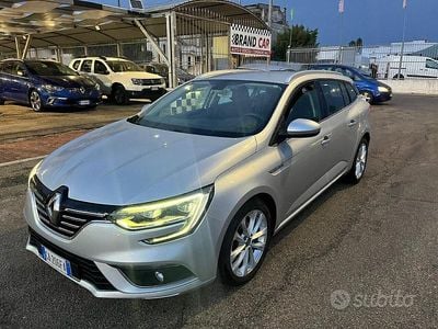 Usata Renault Mégane GrandTour Intens 115 CV (84 kW) 2020 Grigio Station wagon