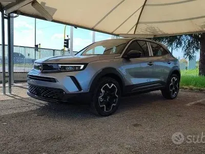 Nuova Opel Mokka Ultimate 136 CV (100 kW) 2025 Grigio SUV