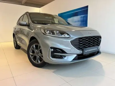 Usata Ford Kuga ST-Line 150 CV (110 kW) 2023 Grigio SUV