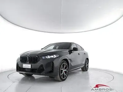 Usata BMW X6 M Sport 298 CV (219 kW) 2025 Grigio SUV