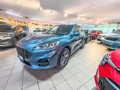 Usata Ford Kuga ST-Line 225 CV (165 kW) 2023 Blu SUV