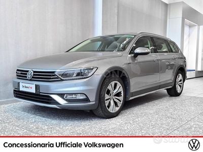 Usata VW Passat Alltrack 190 CV (139 kW) 2017 Grigio Station wagon