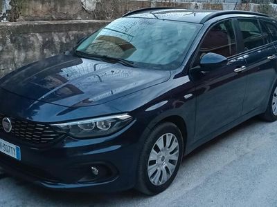 Usata Fiat Tipo S 120 CV (88 kW) 2019 Blu Station wagon