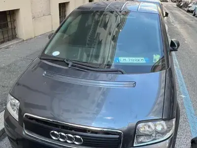 Usata Audi A2 Ambiente 110 CV (80 kW) 2004 Grigio Utilitaria