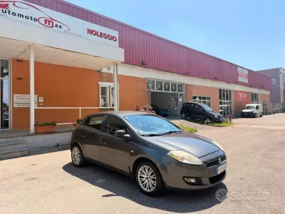 Usata Fiat Bravo Emotion 120 CV (88 kW) 2007 Grigio Utilitaria