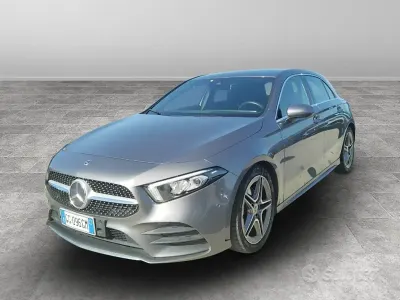 Usata Mercedes A200 Premium 150 CV (110 kW) 2021 Grigio Berlina