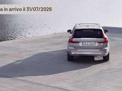 Nuova Volvo XC60 Ultra 455 CV (334 kW) 2025 Argento SUV