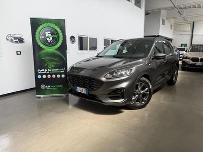 Usata Ford Kuga ST-Line 152 CV (111 kW) 2022 Grigio SUV