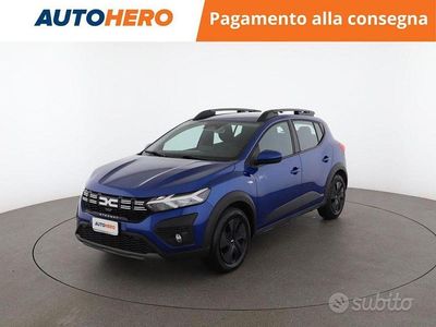 Usata Dacia Sandero Expression 90 CV (66 kW) 2024 Blu SUV