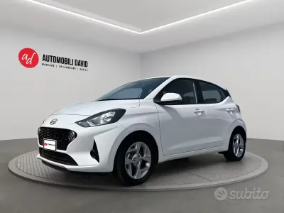 Usata Hyundai i10 Prime 67 CV (49 kW) 2022 Bianco Utilitaria