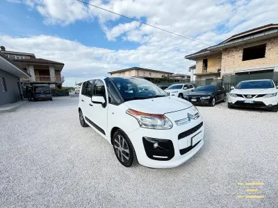 Usado Citroën C3 Picasso 95 CV (69 kW) 2013 Blanco Monovolumen