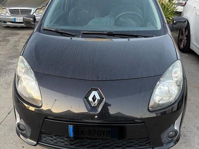 Usata Renault Twingo Dynamique 101 CV (74 kW) 2011 Nero Utilitaria
