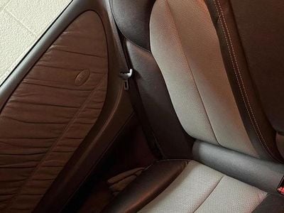 Usata Mercedes CLK320 2002 Grigio Coupé