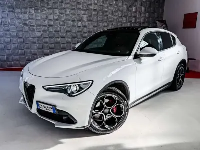 Usata Alfa Romeo Stelvio Sprint 190 CV (139 kW) 2022 Bianco SUV