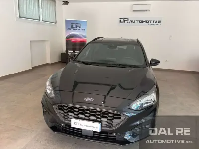 Usata Ford Focus ST-Line 125 CV (91 kW) 2021 Nero Berlina