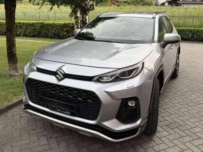 Usata Suzuki Across 185 CV (136 kW) 2022 Argento SUV