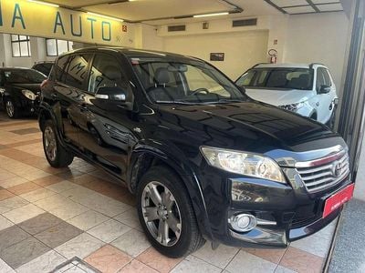 Usata Toyota RAV4 163 CV (119 kW) 2010 Nero SUV