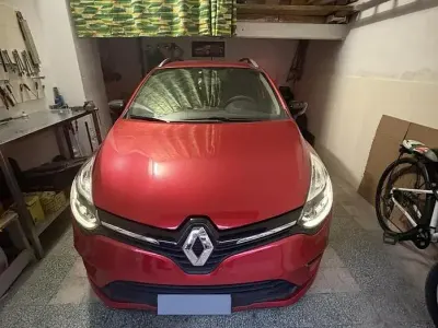 Usata Renault Clio 90 CV (66 kW) 2019 Rosso Station wagon