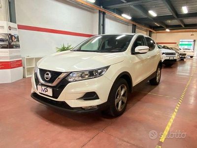 Usata Nissan Qashqai Tekna 131 CV (96 kW) 2018 Bianco SUV