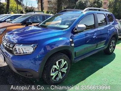 Usata Dacia Duster Journey 101 CV (74 kW) 2023 Blu SUV