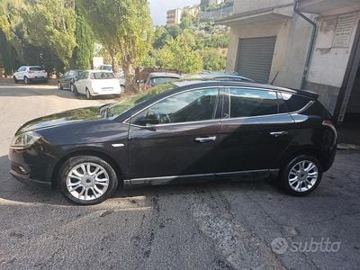 Usata Lancia Delta Silver 120 CV (88 kW) 2012 Nero Utilitaria