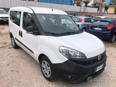 Usata Fiat Doblò 95 CV (69 kW) 2017 Bianco Monovolume