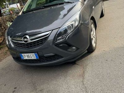 usata Opel Zafira Tourer 2.0 cdti Cosmo 130cv