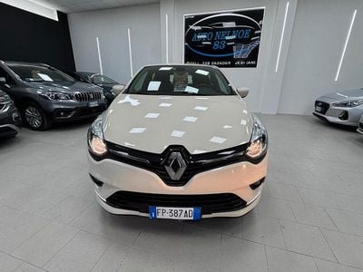 Usata Renault Clio IV 75 CV (55 kW) 2018 Beige Berlina
