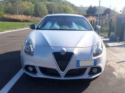 usata Alfa Romeo Giulietta 1.4 turbo Distinctive 120cv E6