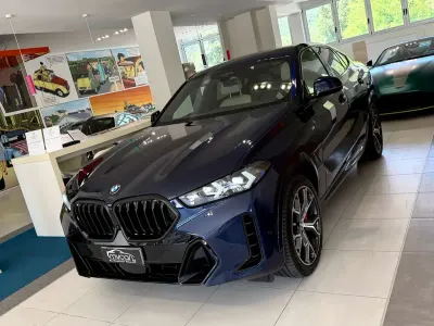 Usata BMW X6 M Sport 352 CV (258 kW) 2024 Tanzanite blue SUV