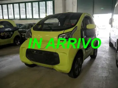 Usata XEV Yoyo 2022 Giallo Utilitaria
