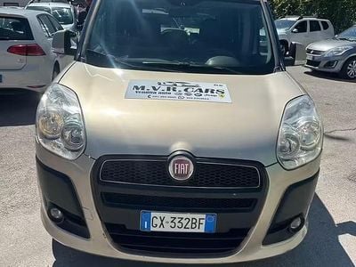 Usata Fiat Doblò Dynamic 120 CV (88 kW) 2012 Marrone Monovolume