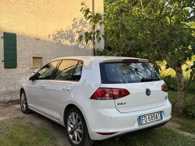 Usata VW Golf VII Comfortline 110 CV (80 kW) 2016 Bianco Berlina
