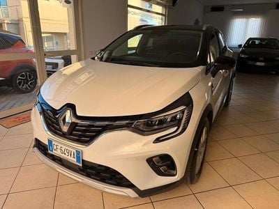 Usata Renault Captur Initiale Paris 140 CV (102 kW) 2021 Bianco SUV