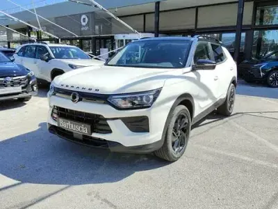 Nuova KGM Korando 163 CV (119 kW) 2026 Grigio SUV