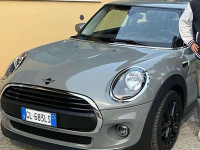Usata Mini ONE Classic 102 CV (75 kW) 2022 Grigio Utilitaria