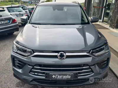 Usata SsangYong Korando 136 CV (100 kW) 2020 Grigio SUV