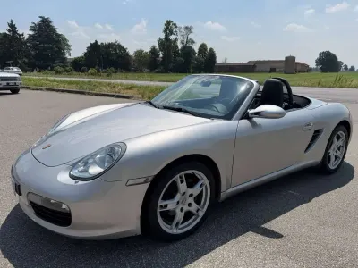 Usata Porsche Boxster 239 CV (175 kW) 2005 Argento Cabrio