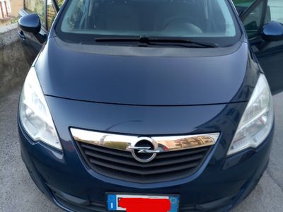Usata Opel Meriva 110 CV (80 kW) 2011 Blu Monovolume