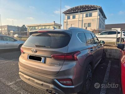 Usata Hyundai Santa Fe 200 CV (147 kW) 2019 Marrone SUV